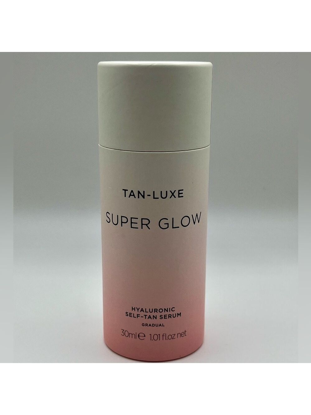 Tan-Luxe Super Glow Hyaluronic Self-Tan Serum - Picture 2 of 5